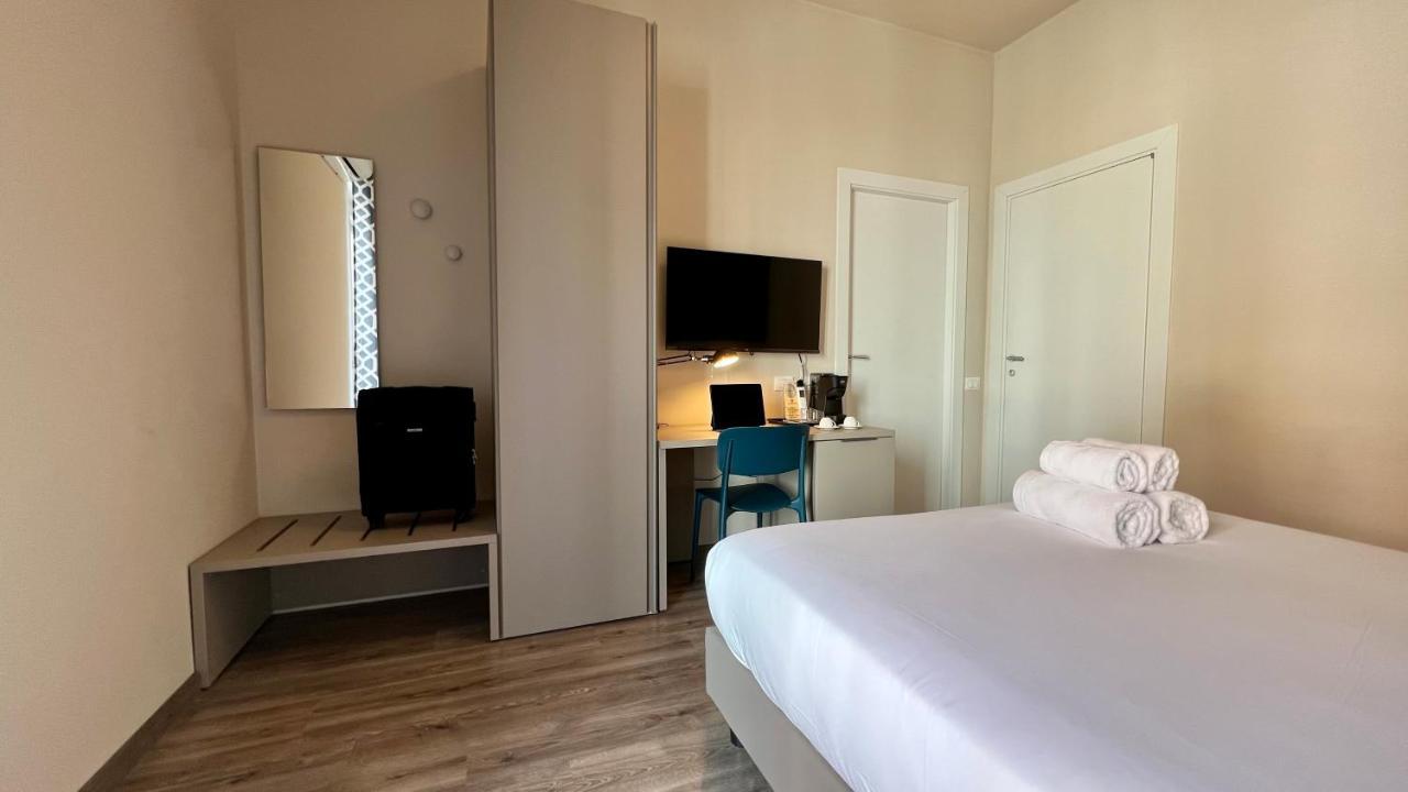 Arkadia 2.0 Hotel Cagliari Ngoại thất bức ảnh